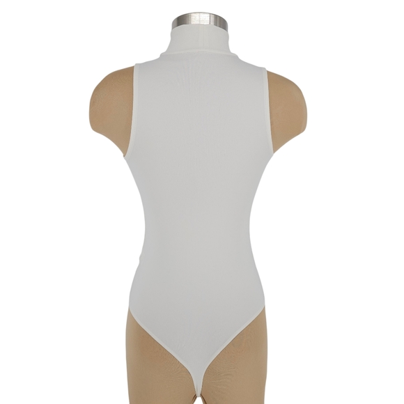 Nine West Sculpting Bodysuit Ivory Sleeveless Mock Neck Top Small - Picture 4 of 9